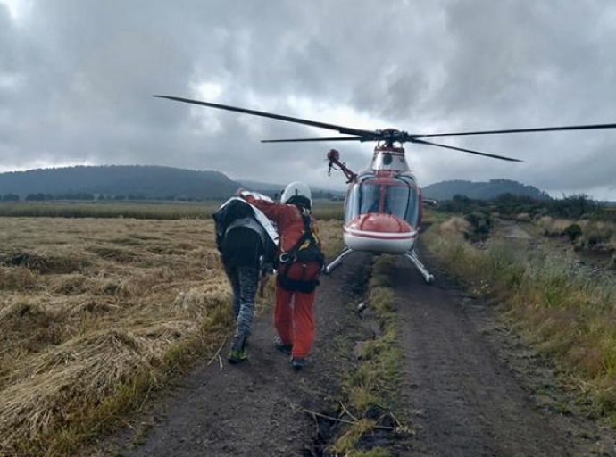 Rescata Grupo Relámpagos a hombre extraviado en el Nevado