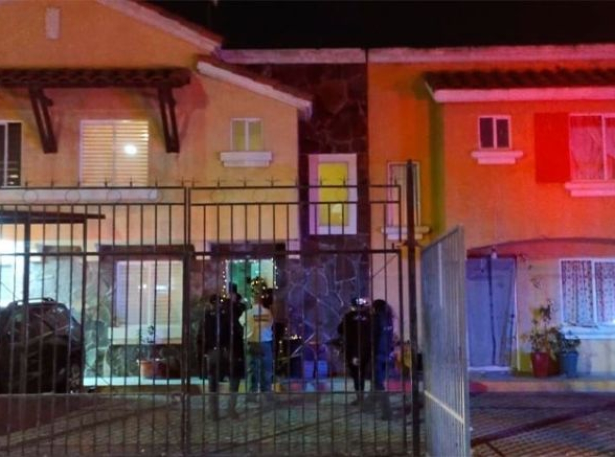 Asesinan a mujer y desaparecen dos niñas