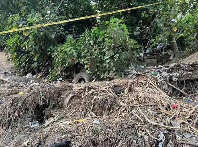 Hallan feto humano entre la basura