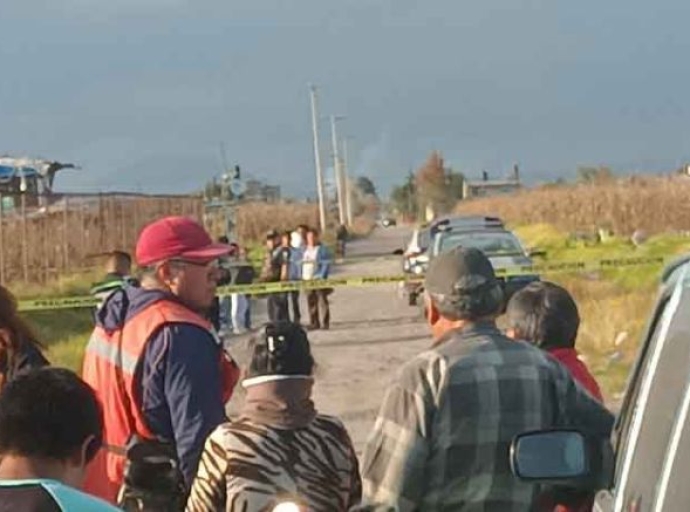 Abandonan cadáver con golpes