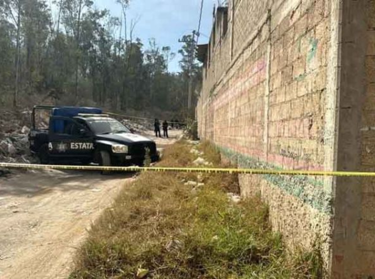 Hallan cuerpo de mujer violentado