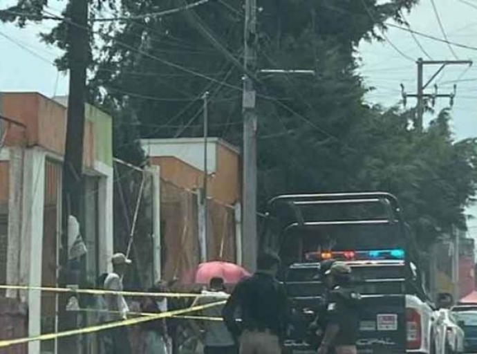 Hallan a hombre sin vida frente a estadio