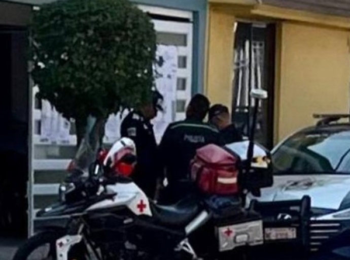 Localizan sin vida a mujer en edificio