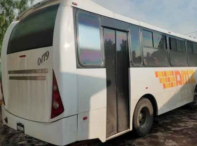 Asesinan a pasajero tras resistirse a robo