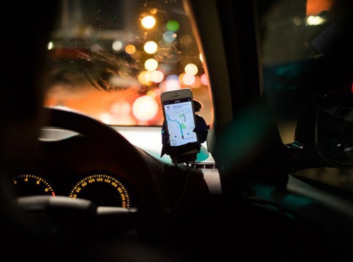 Conductor de Uber es golpeado por vecinos tras intento de secuestro