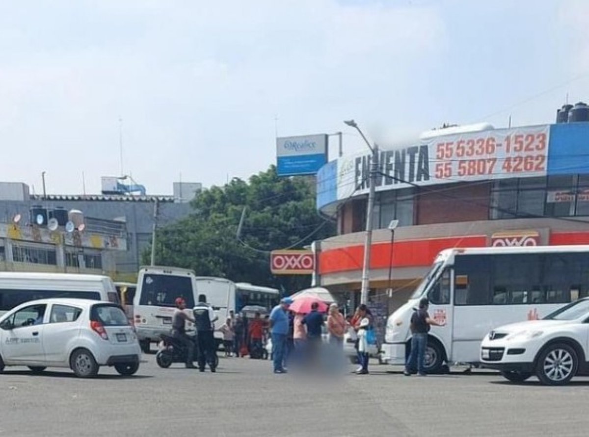Abuelita muere arrollada por camión de transporte público