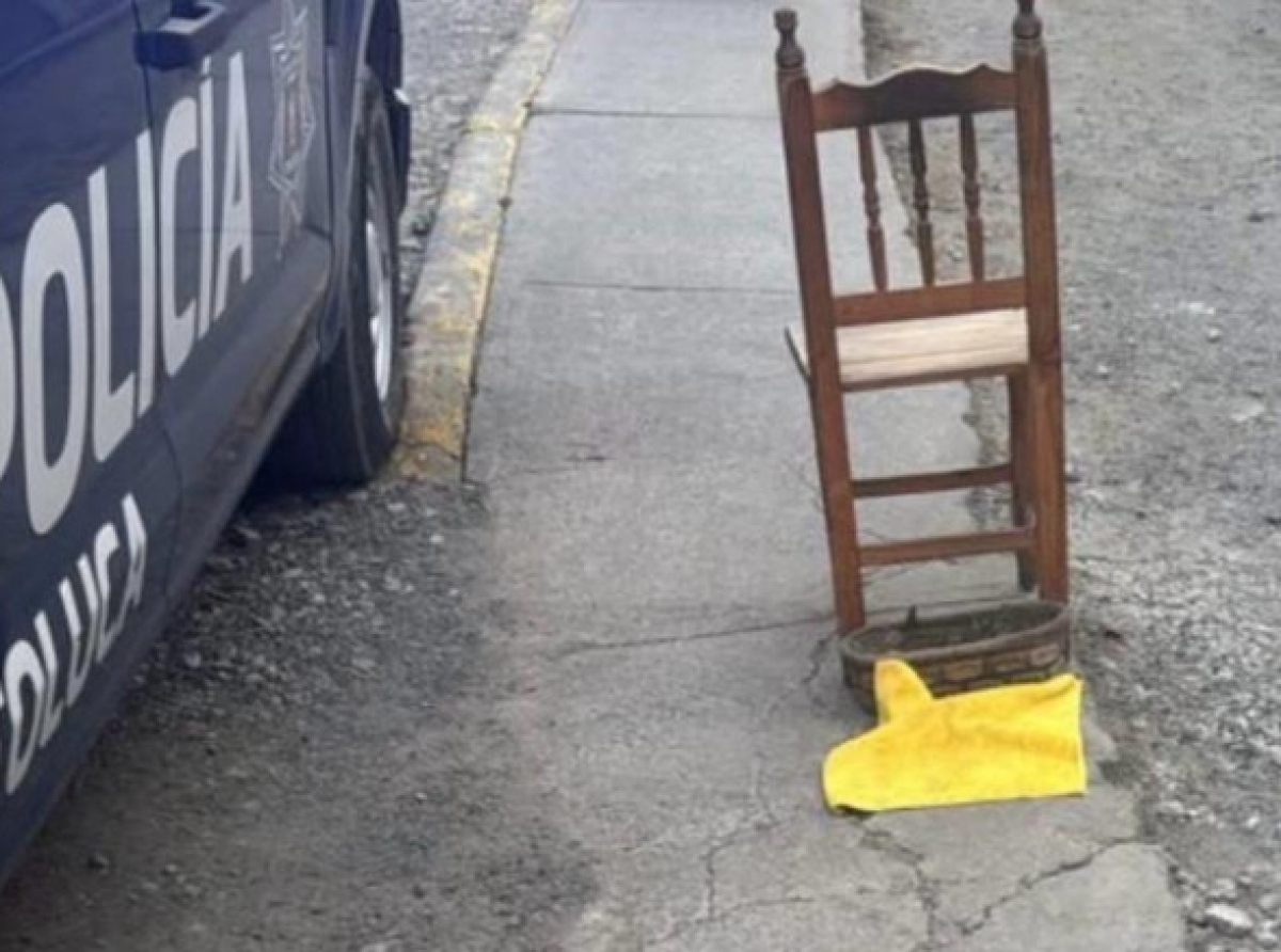 Hallan feto en calles